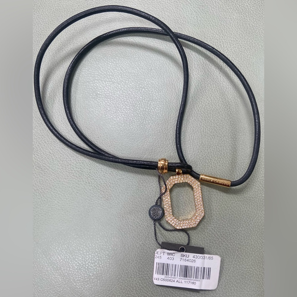 NWT Vince Camuto necklace